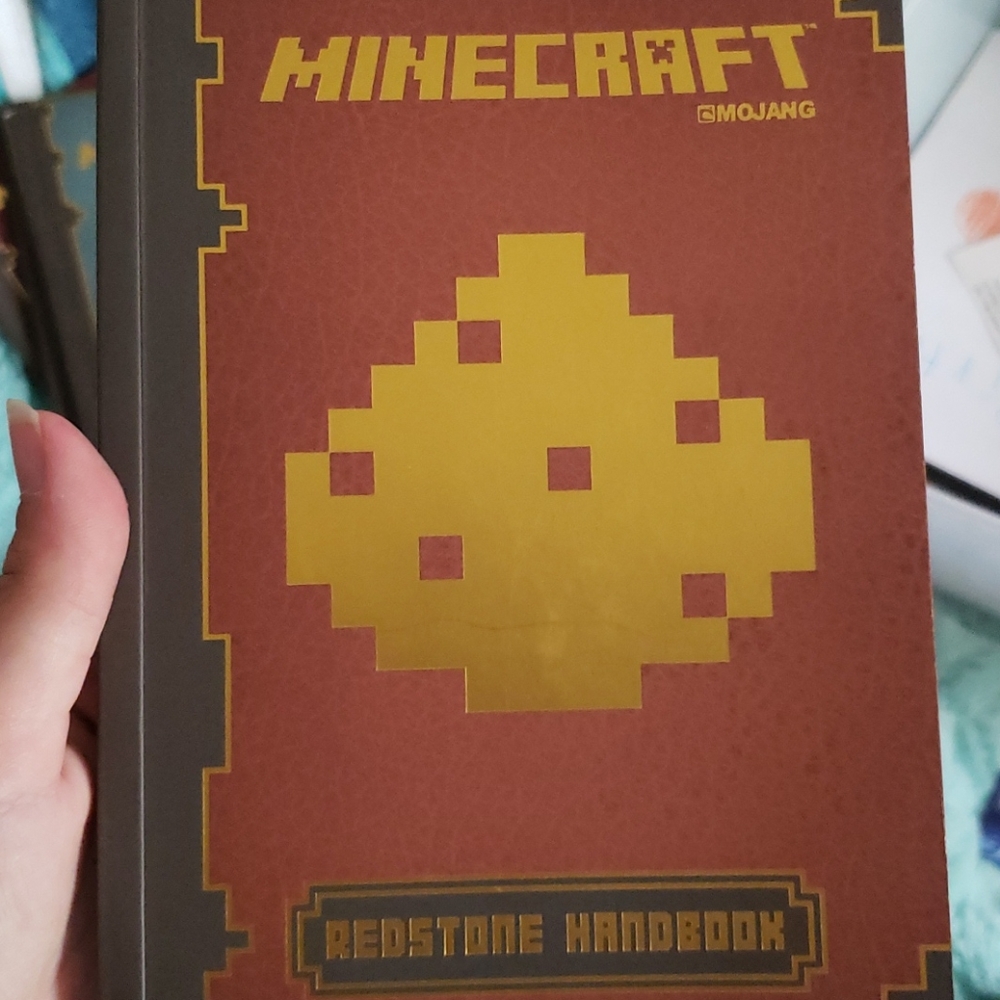 Three Minecraft Books - Picture 7 of 7